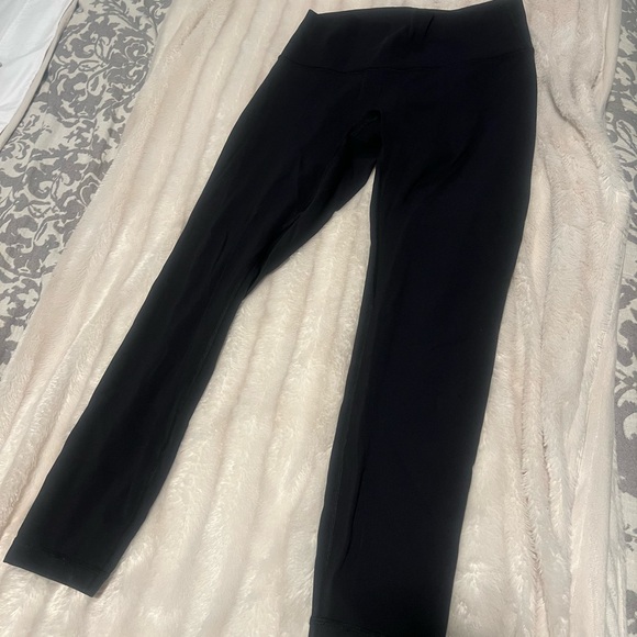 Lulu Leggings - Picture 7 of 9